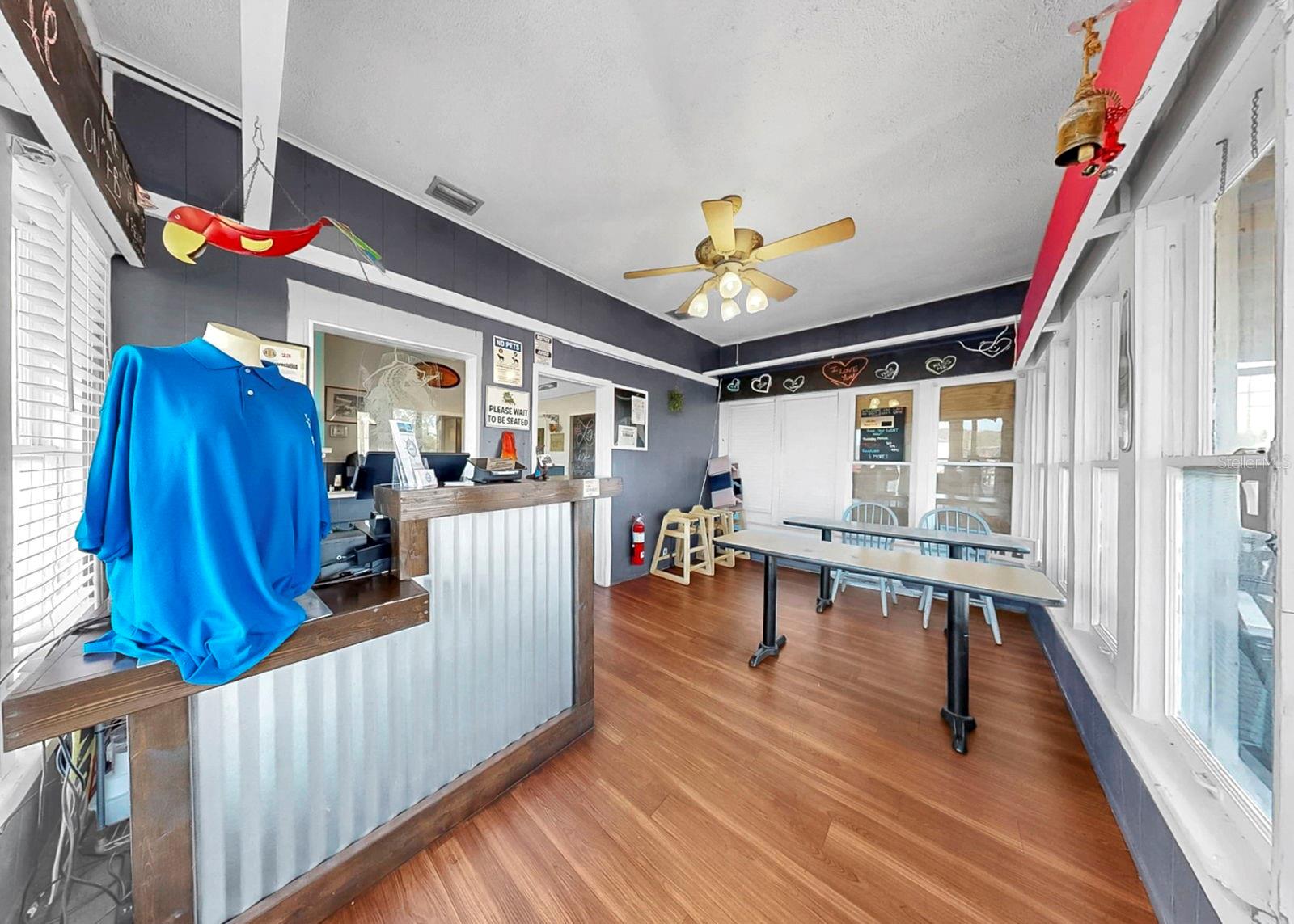 102 W SHELL POINT RD