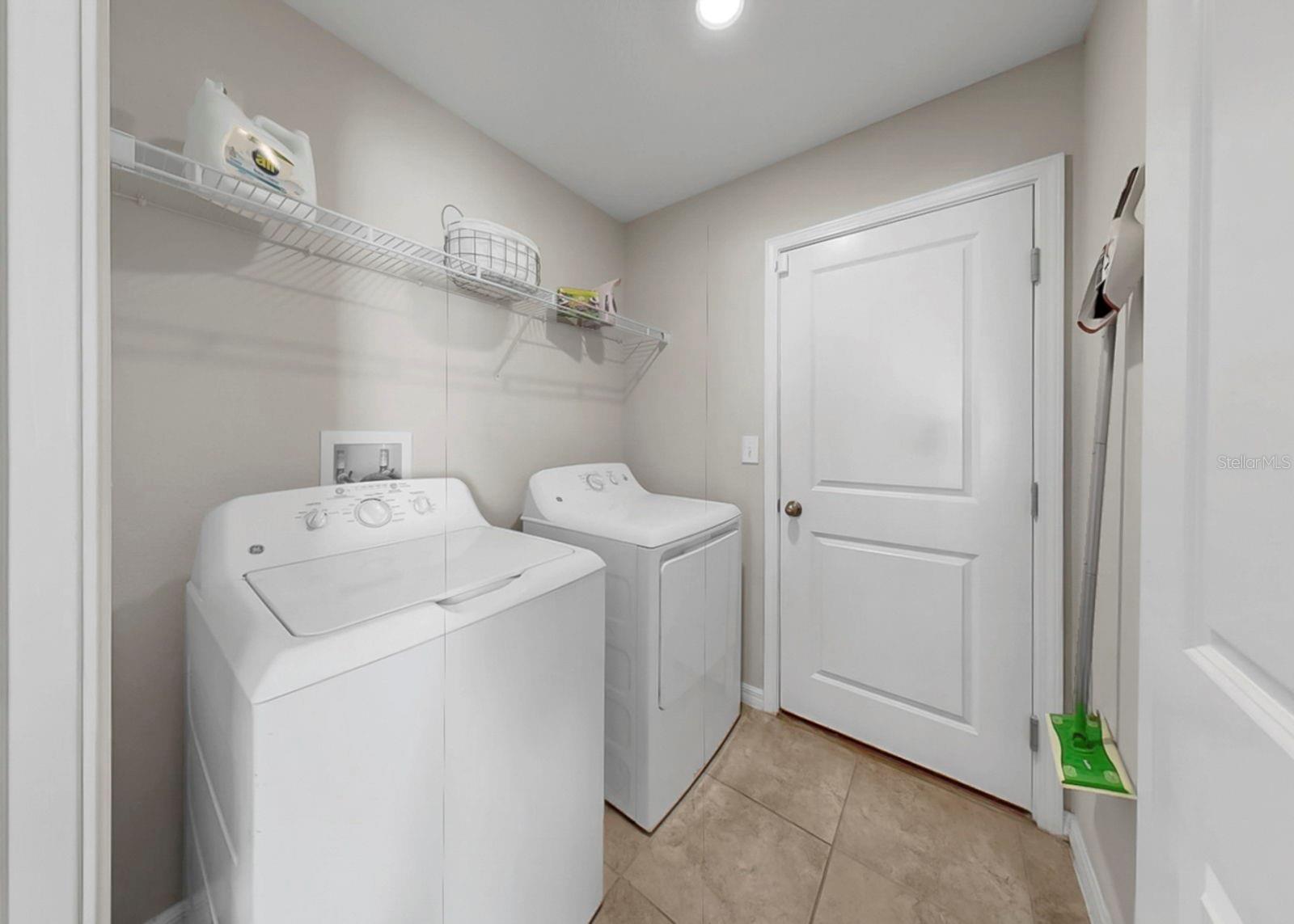 1624 BROAD WINGED HAWK DR