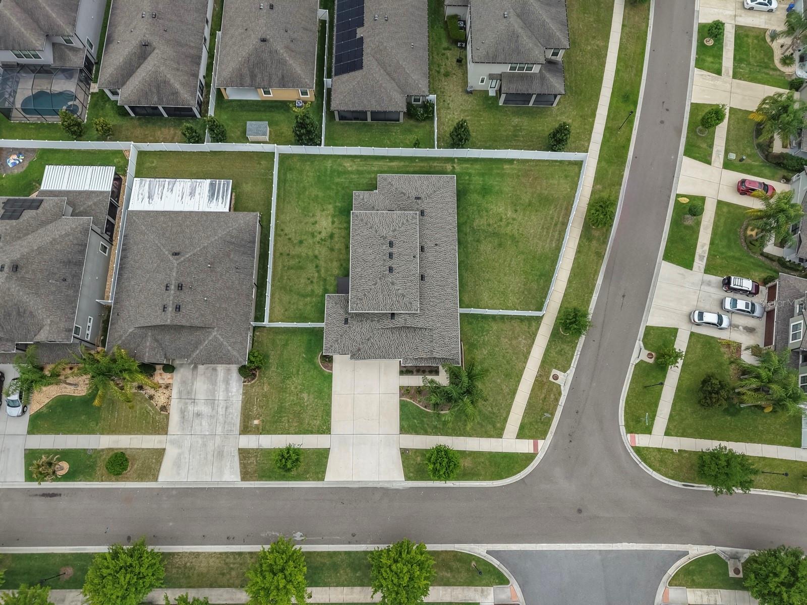 11405 CARLTON FIELDS DR