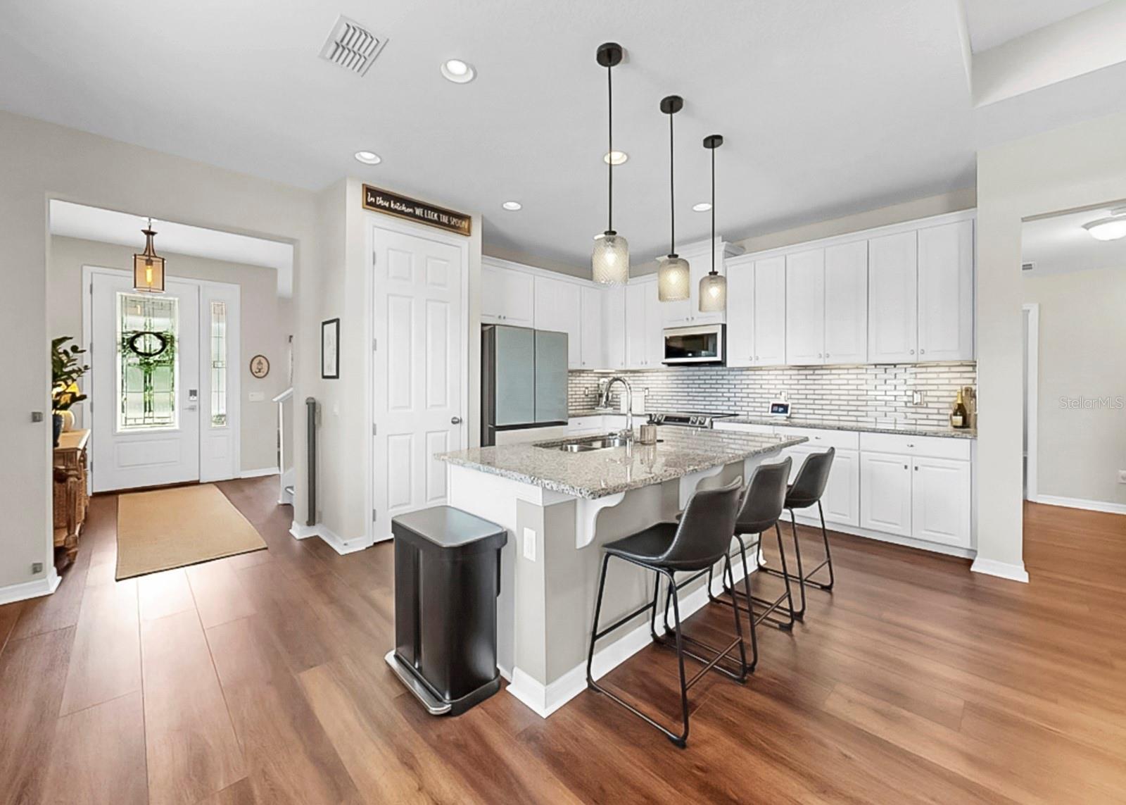 11405 CARLTON FIELDS DR