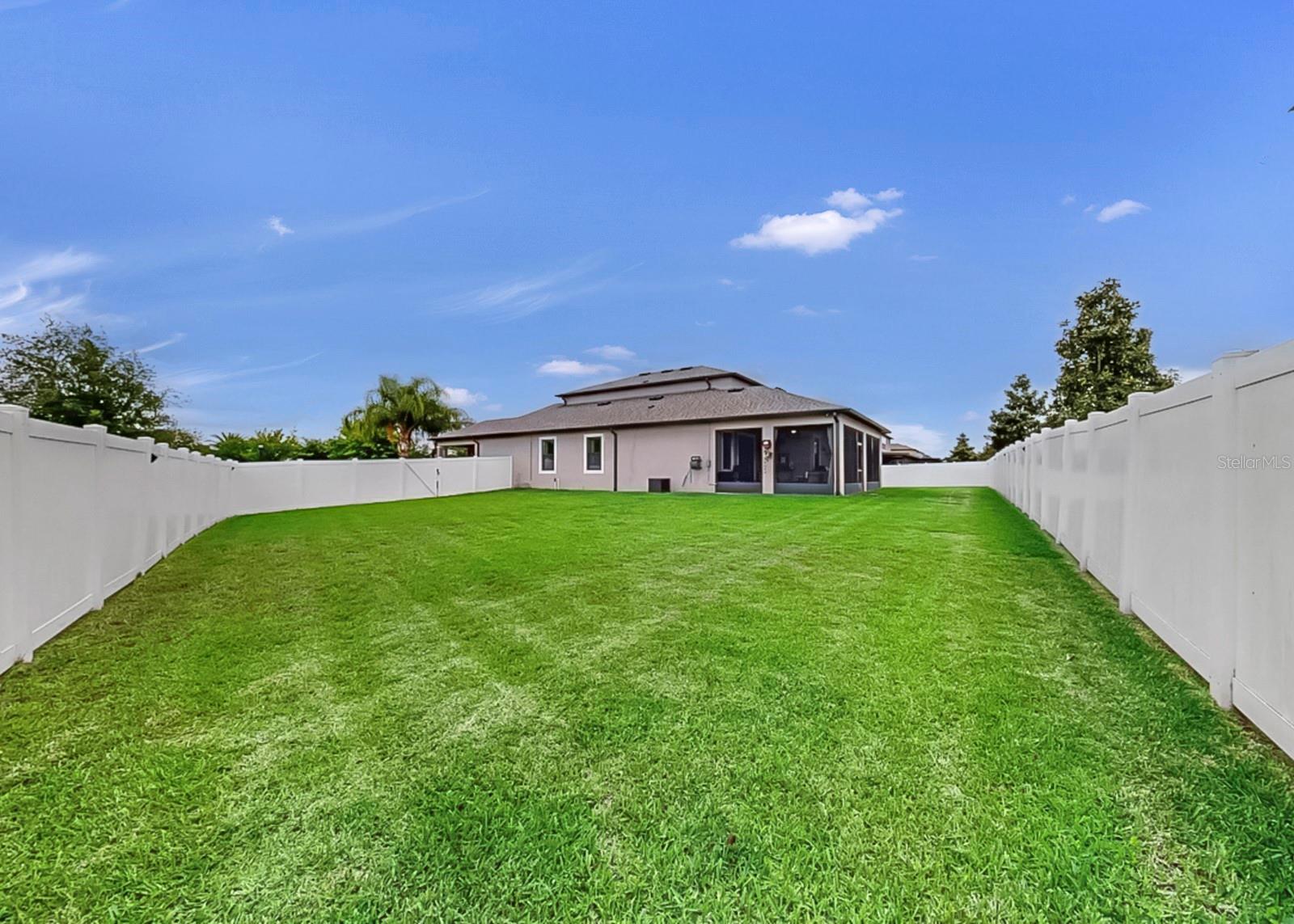 11405 CARLTON FIELDS DR