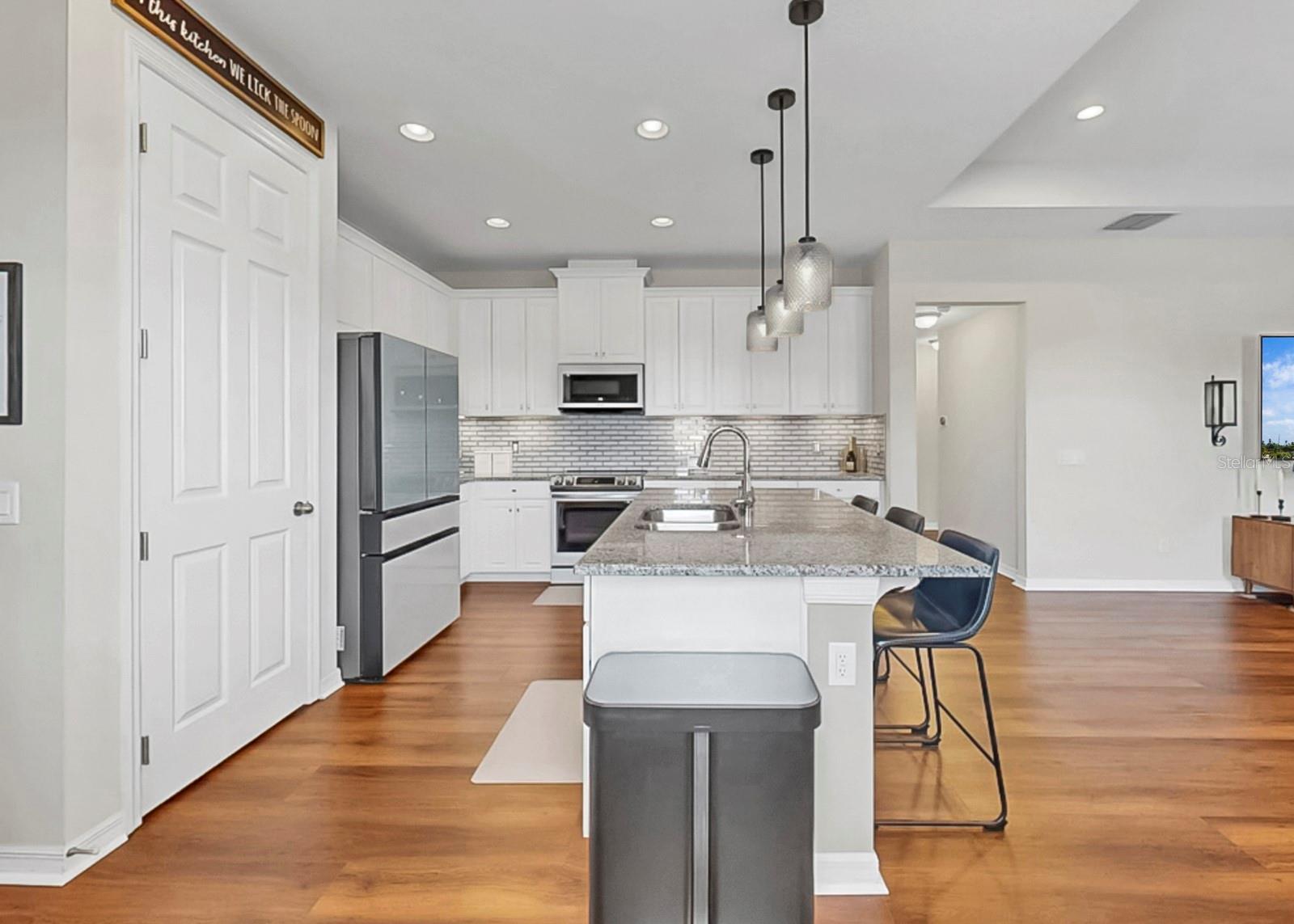 11405 CARLTON FIELDS DR