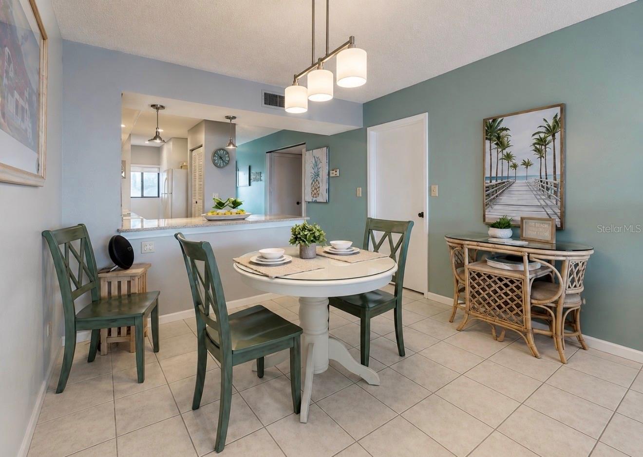 810 BAHIA DEL SOL DR #16