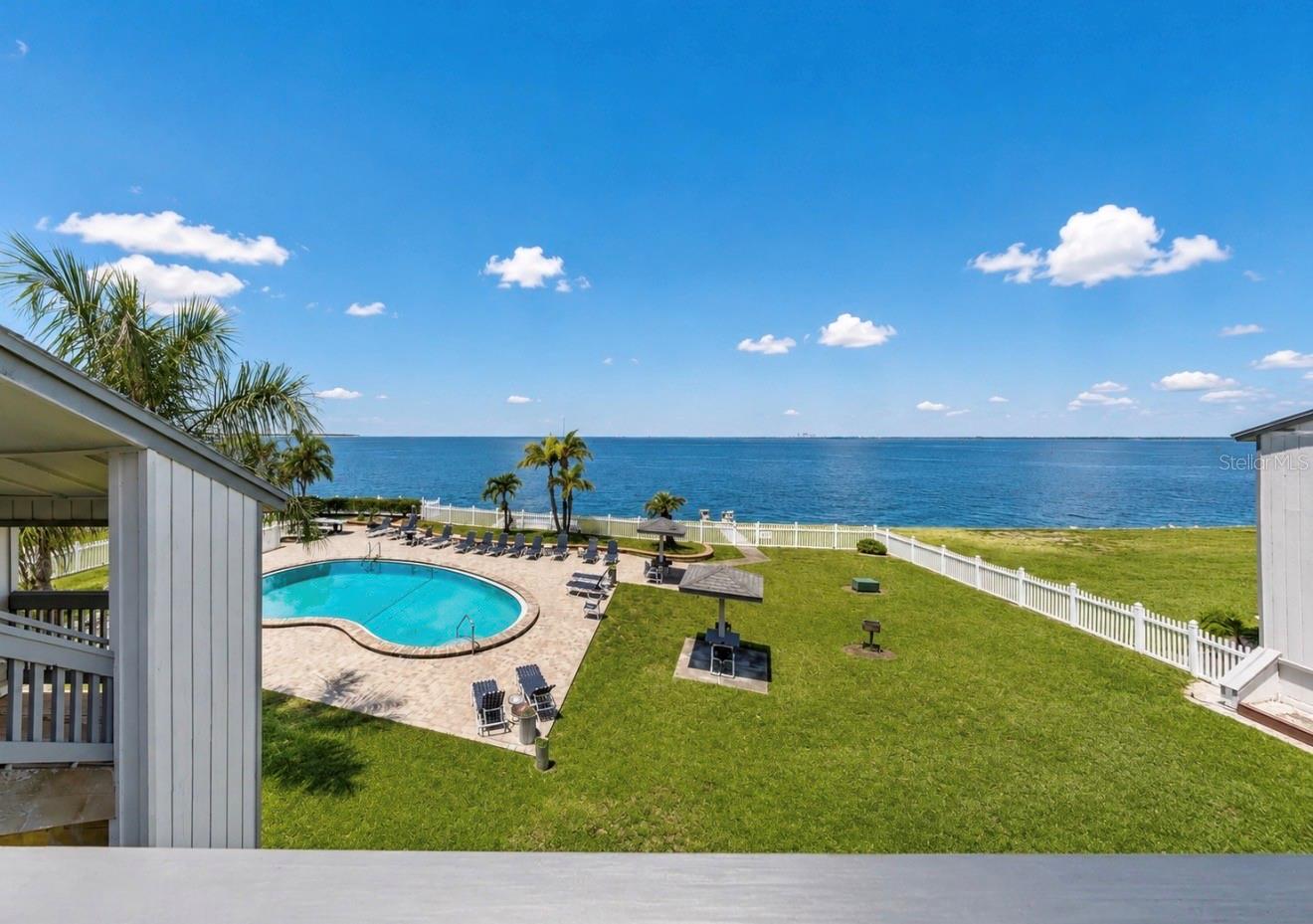 810 BAHIA DEL SOL DR #16