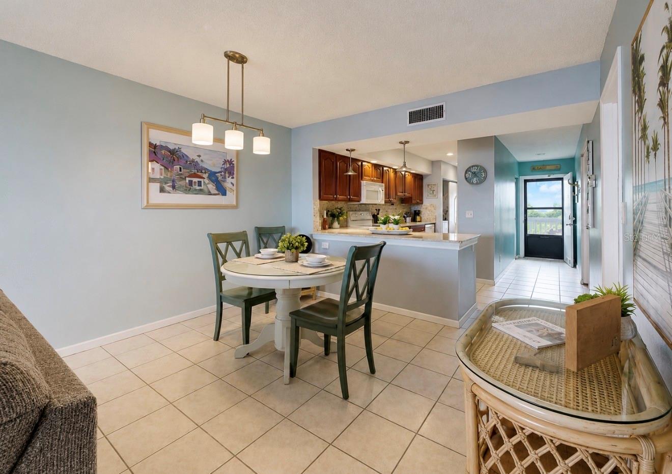 810 BAHIA DEL SOL DR #16