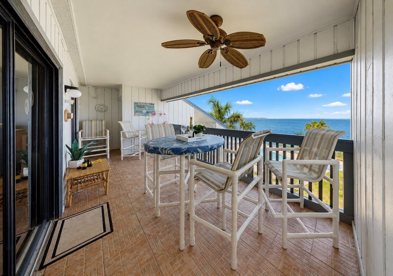810 BAHIA DEL SOL DR #16