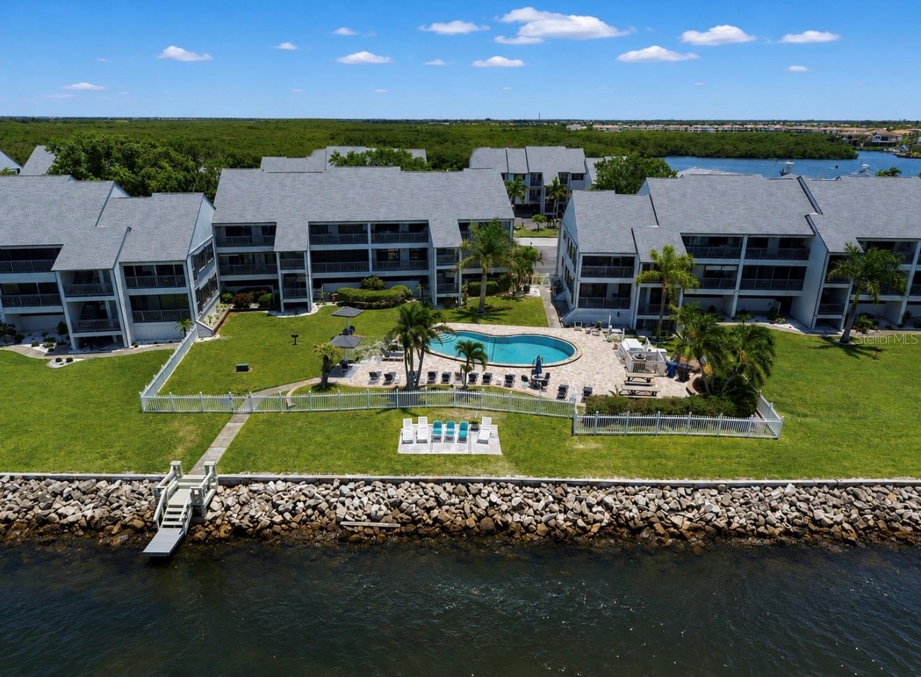 810 BAHIA DEL SOL DR #16