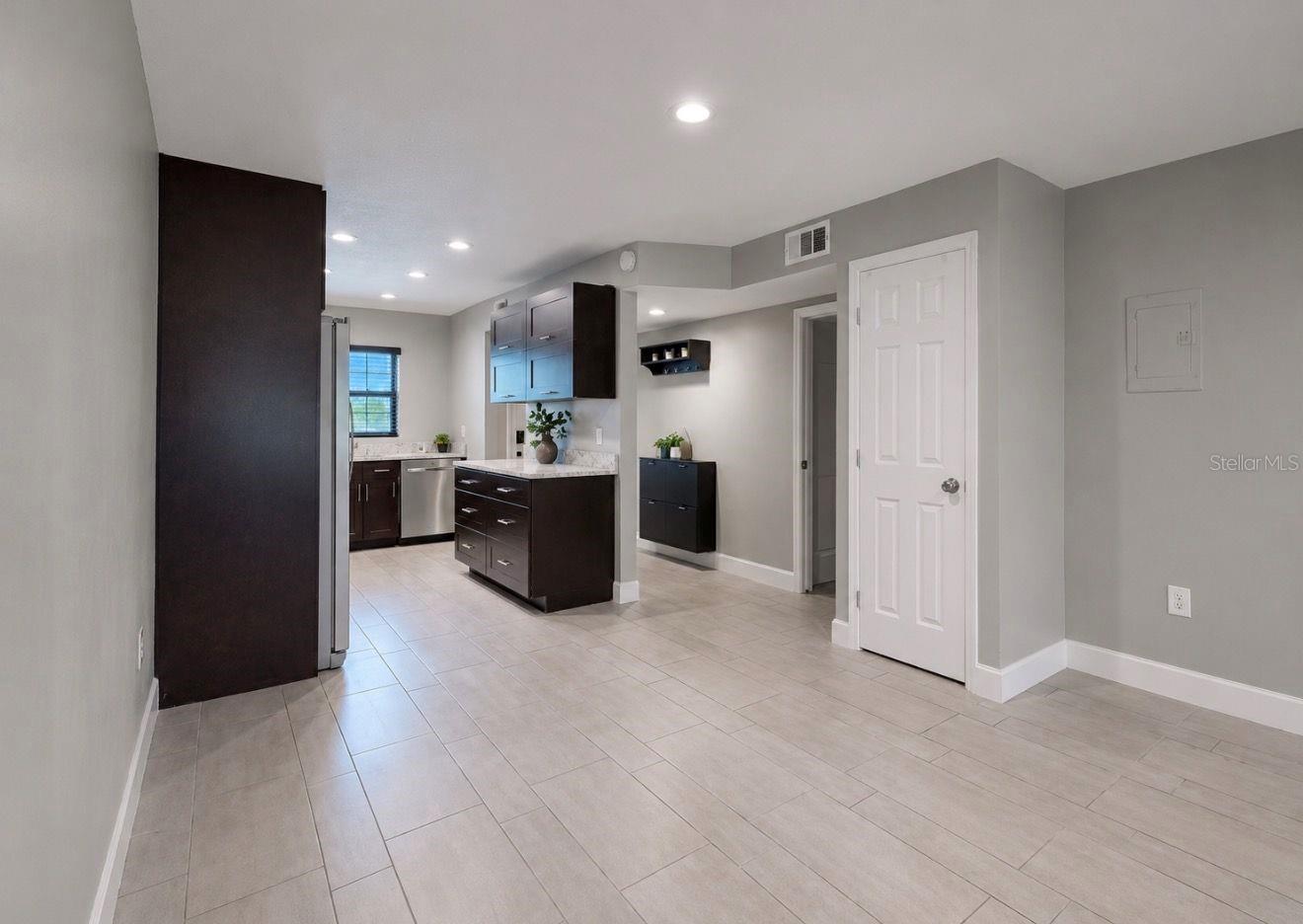 1028 APOLLO BEACH BLVD #102