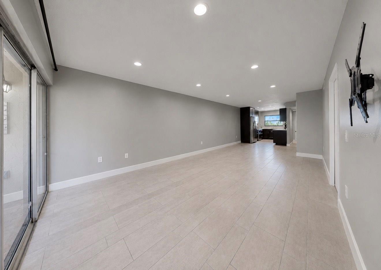 1028 APOLLO BEACH BLVD #102
