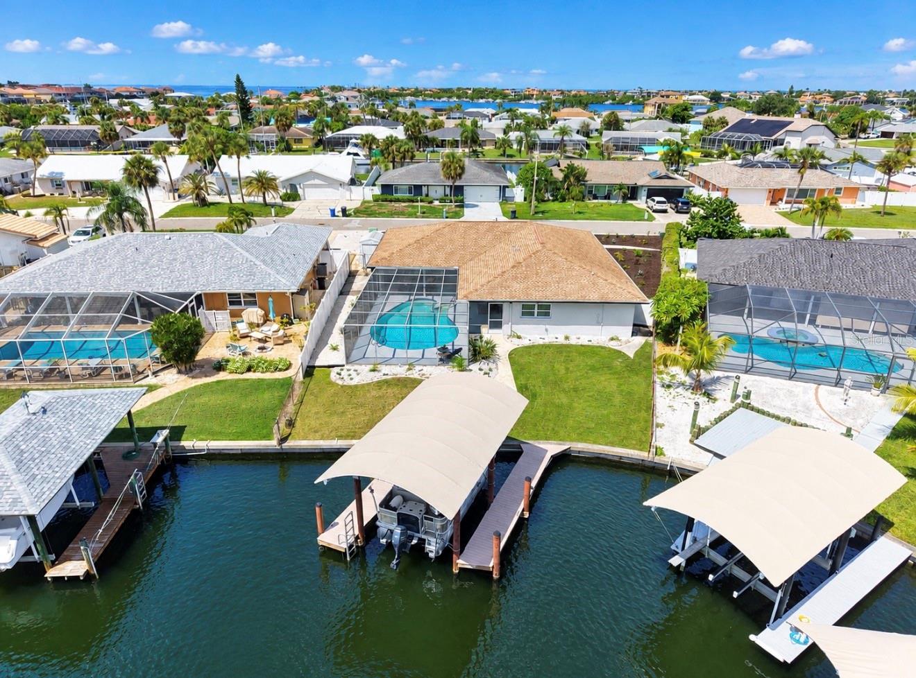 6315 WISTERIA LN