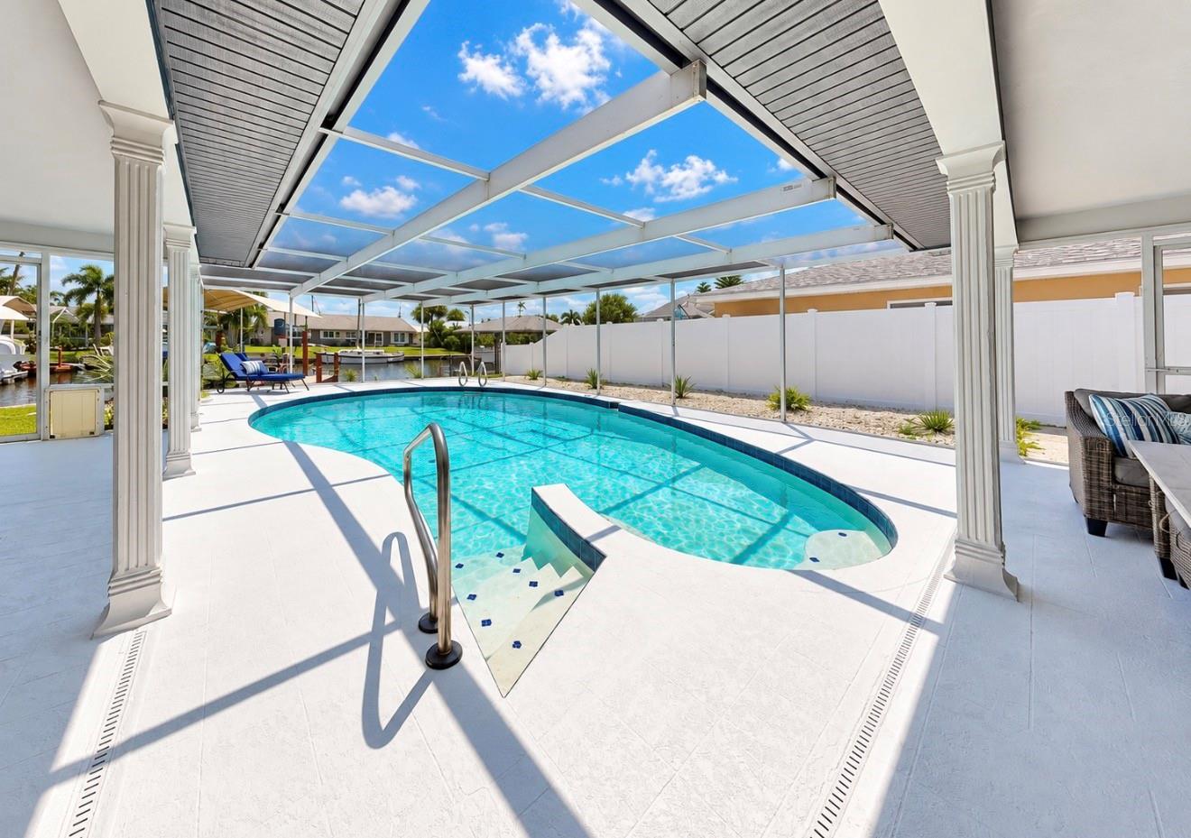 6315 WISTERIA LN