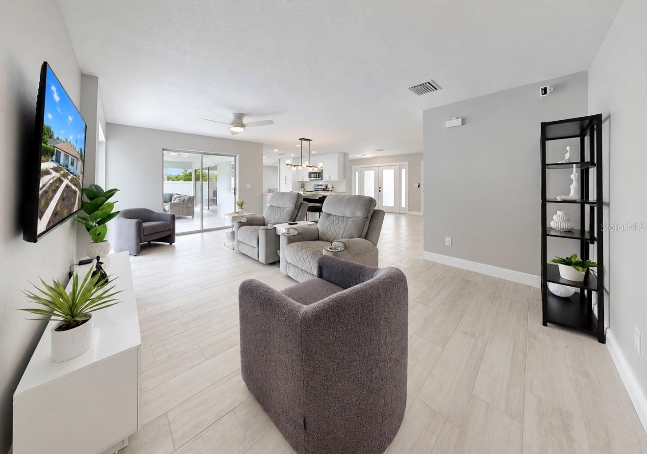 6315 WISTERIA LN