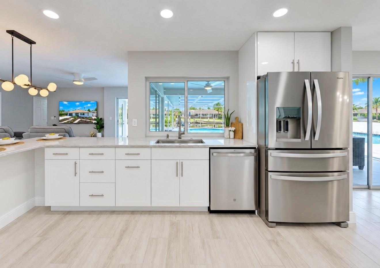 6315 WISTERIA LN