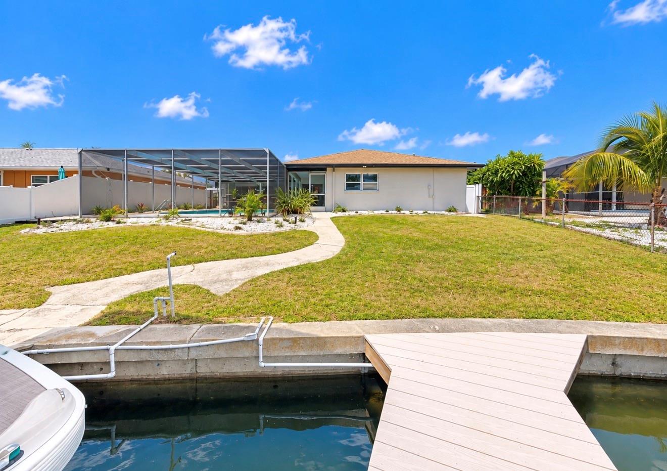 6315 WISTERIA LN