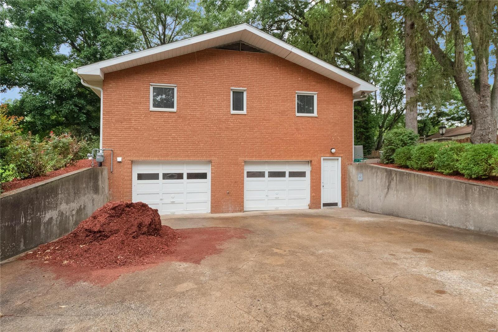 33 Kimberlin Lane