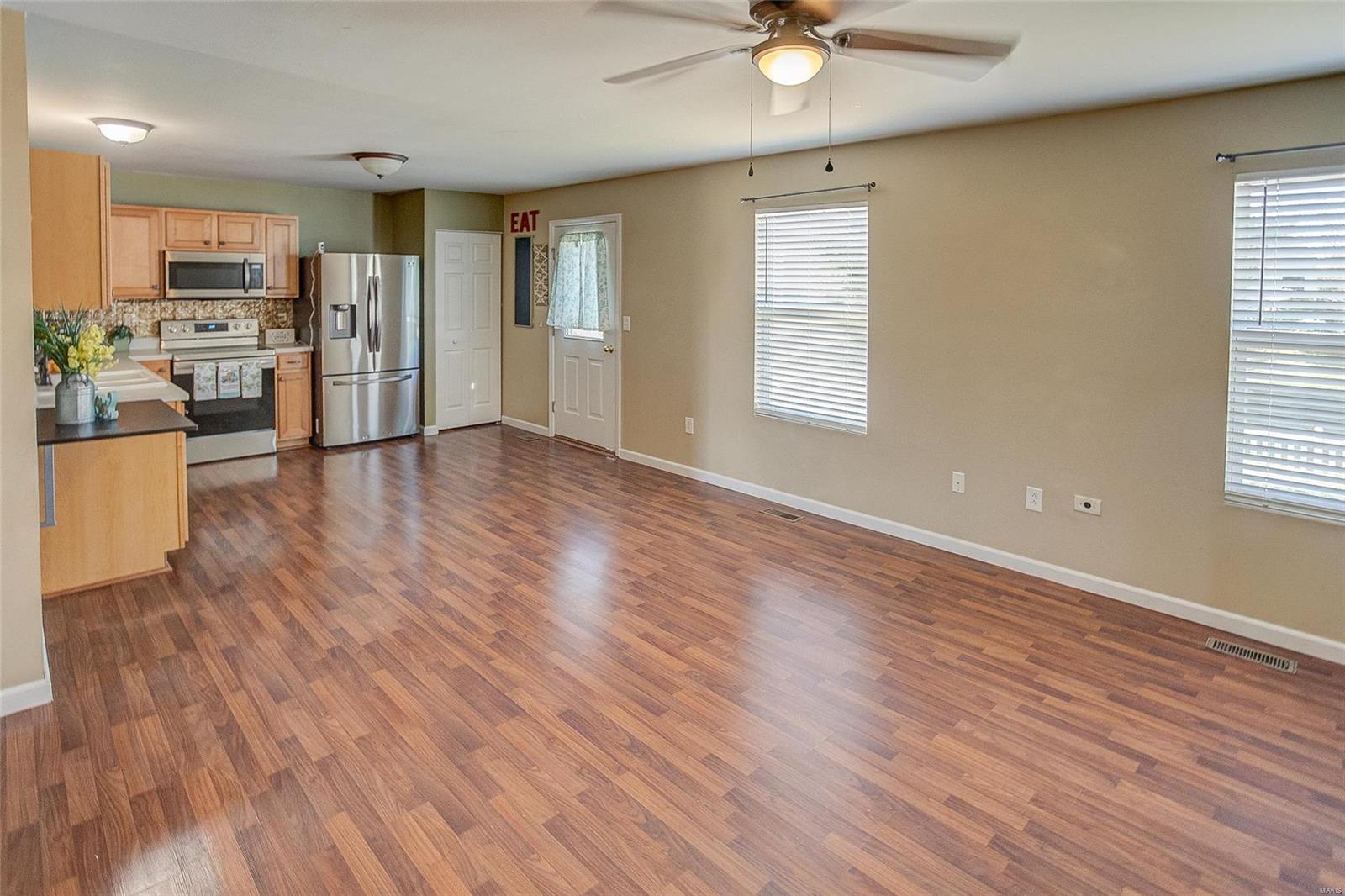 1760 Shade Tree Court