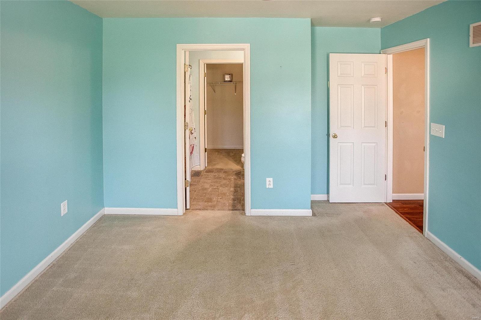 1760 Shade Tree Court