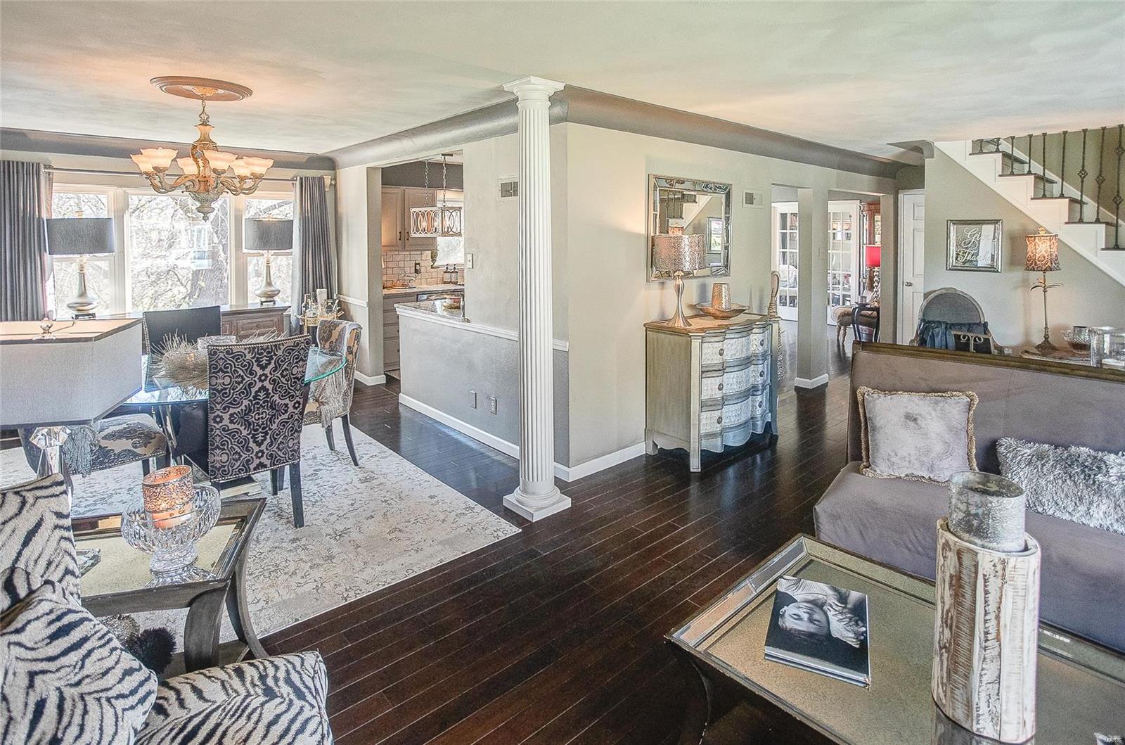 27 Oak Knoll Place