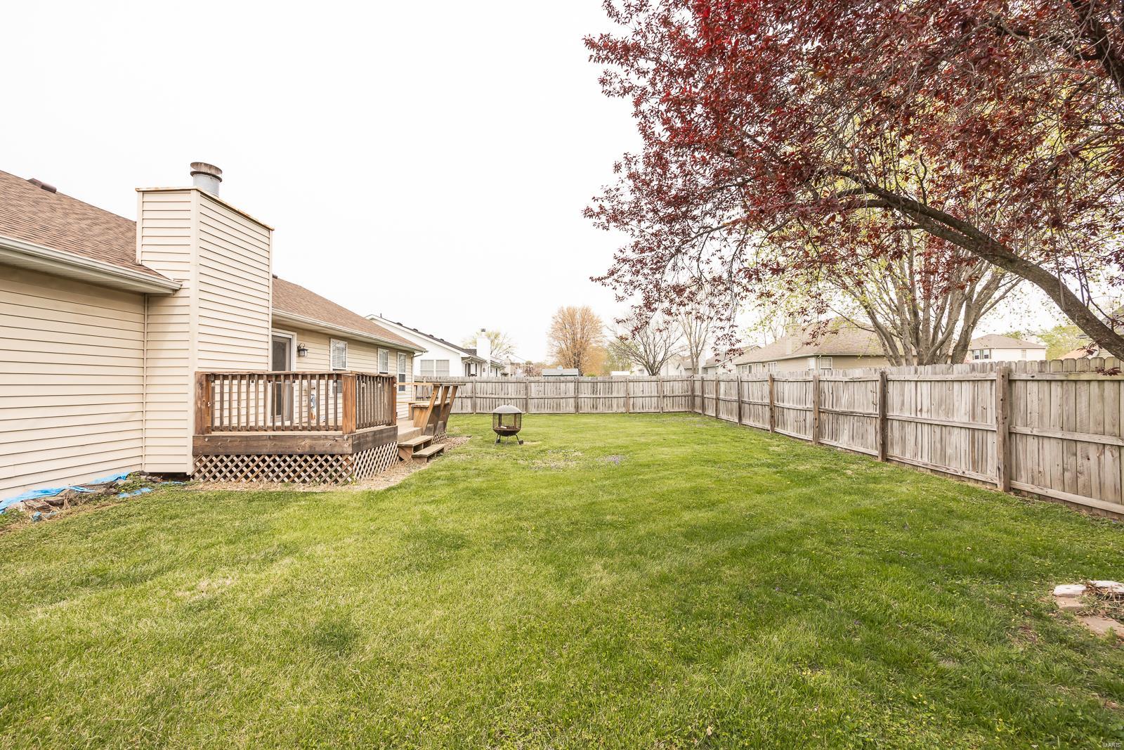 916 Mayfair Dr.