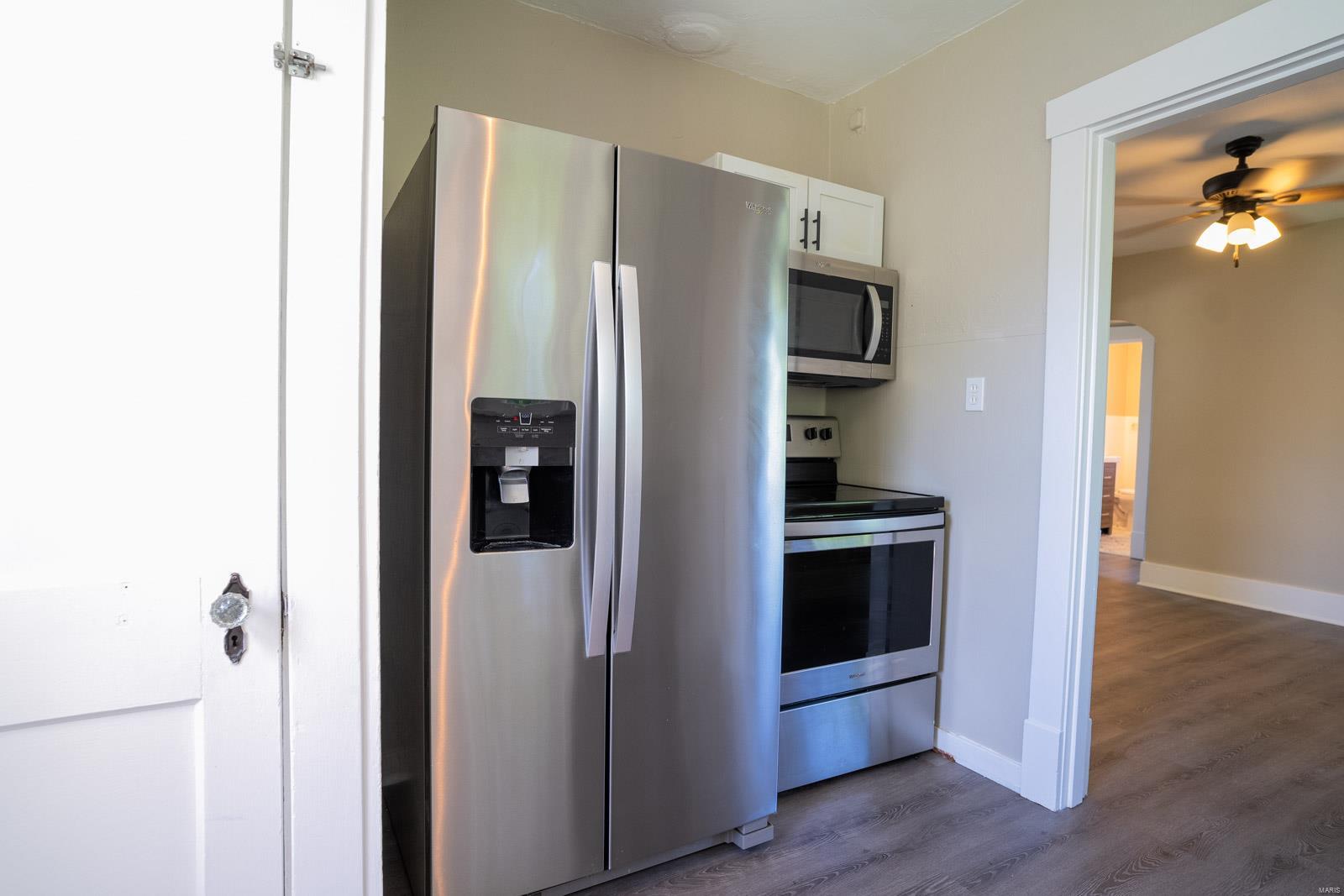 33 S 77th Street