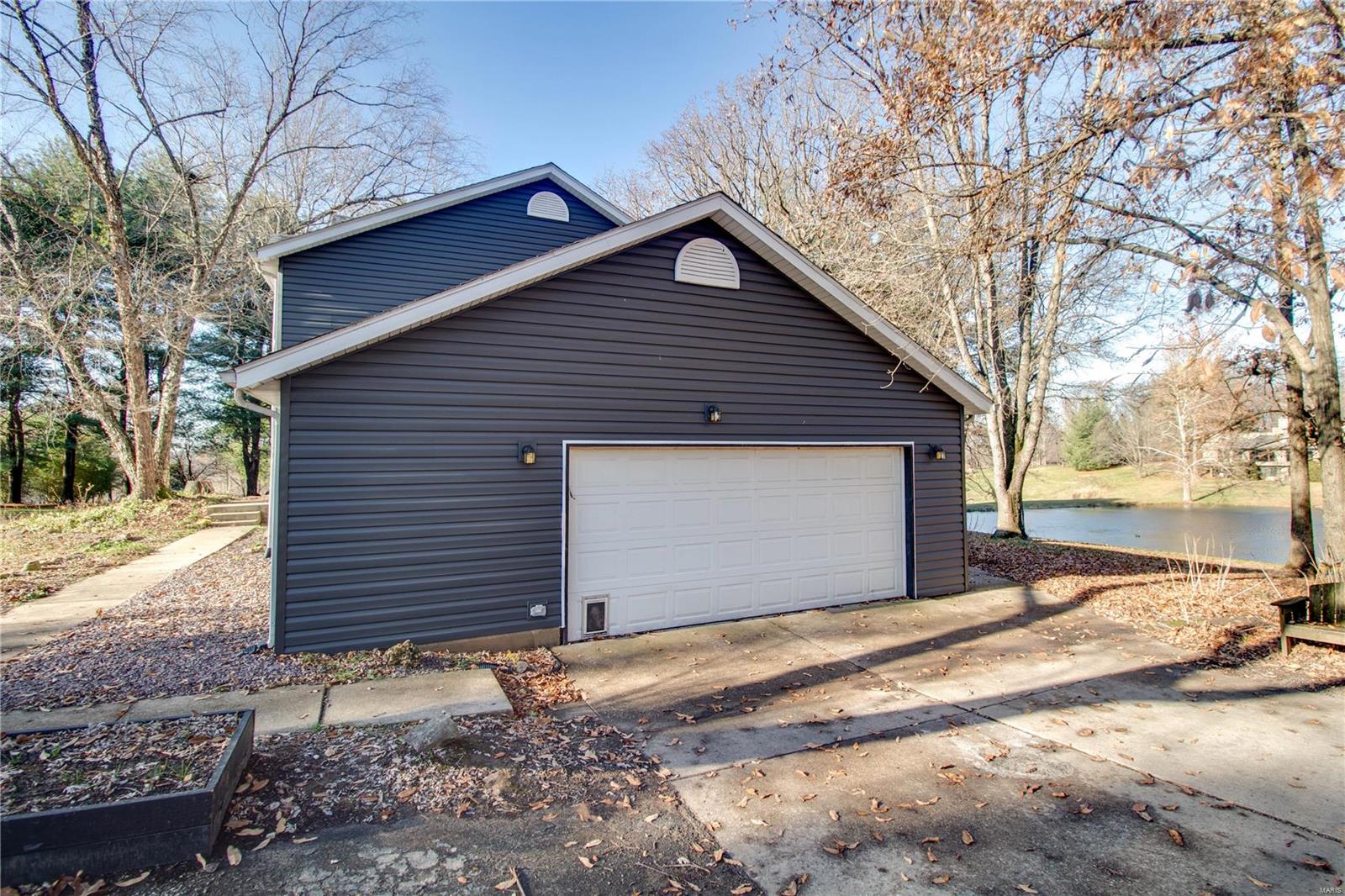 7180 Horseshoe Bend