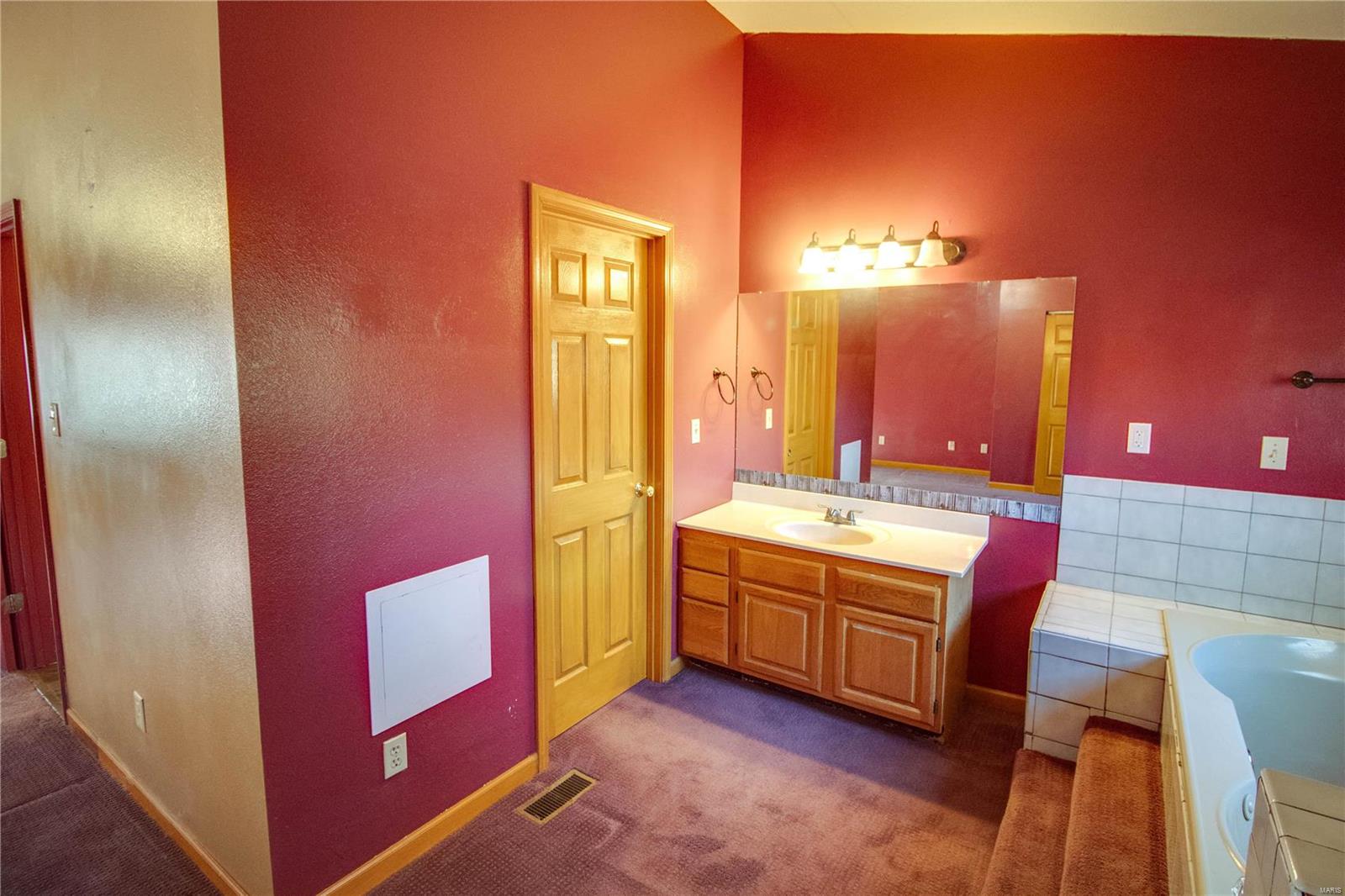 7180 Horseshoe Bend