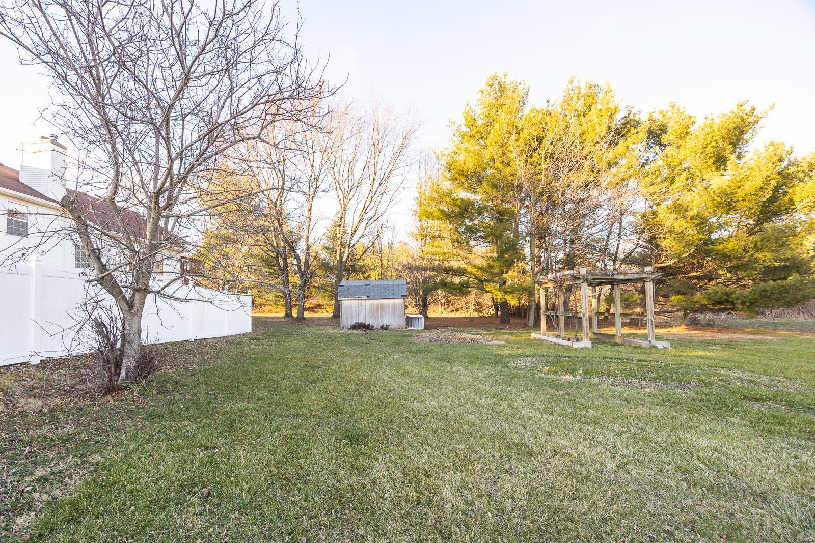 16 Pinewood Lane