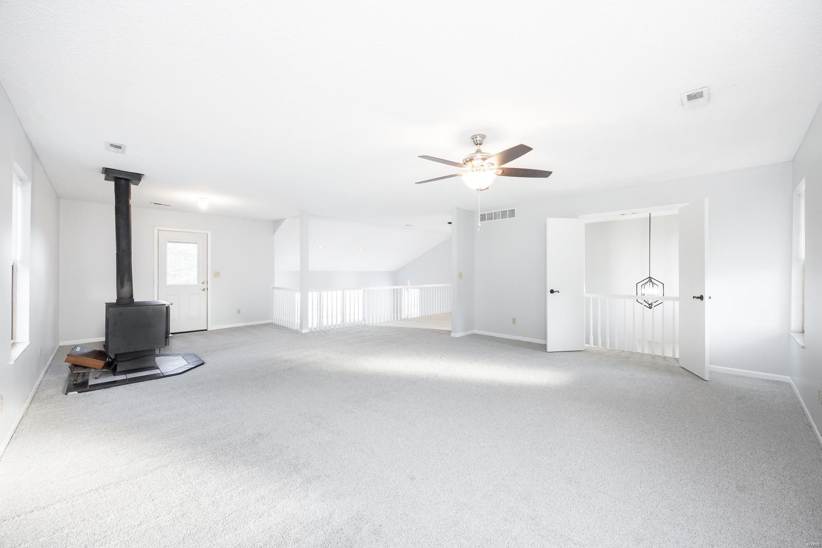 16 Pinewood Lane