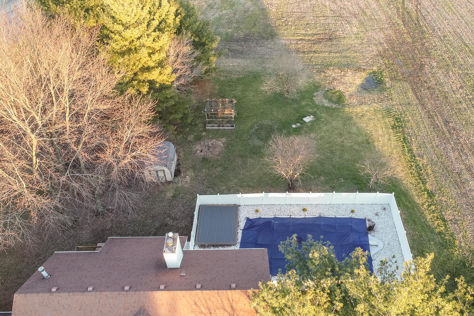 16 Pinewood Lane