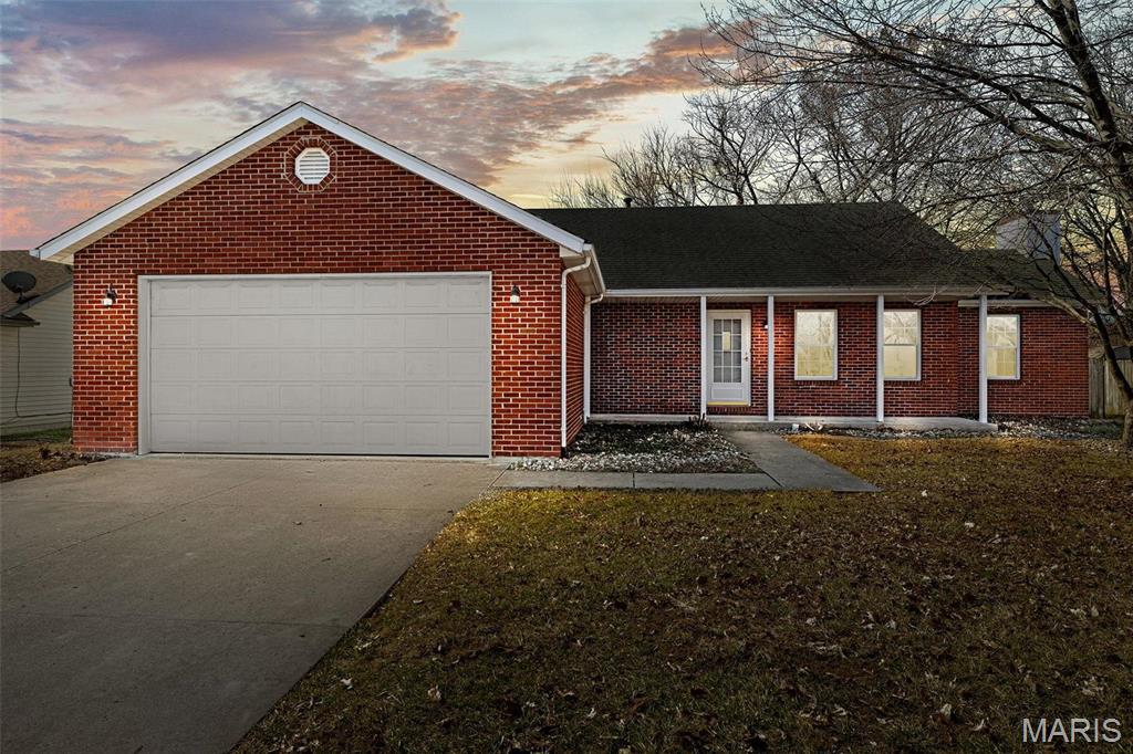 917 Mayfair Drive