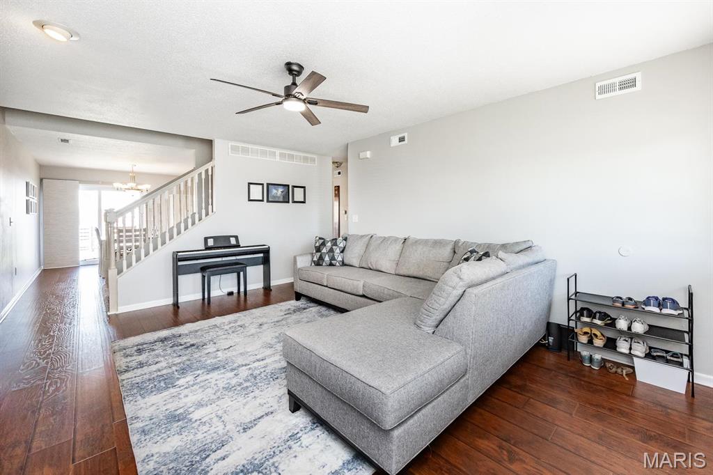 947 Cool Valley Drive