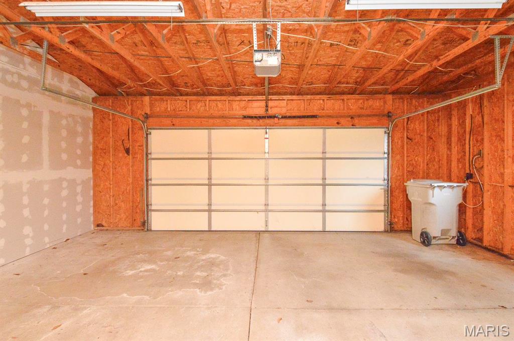 1405 Ida Court