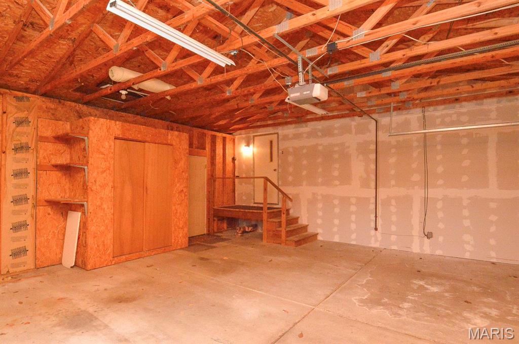 1405 Ida Court