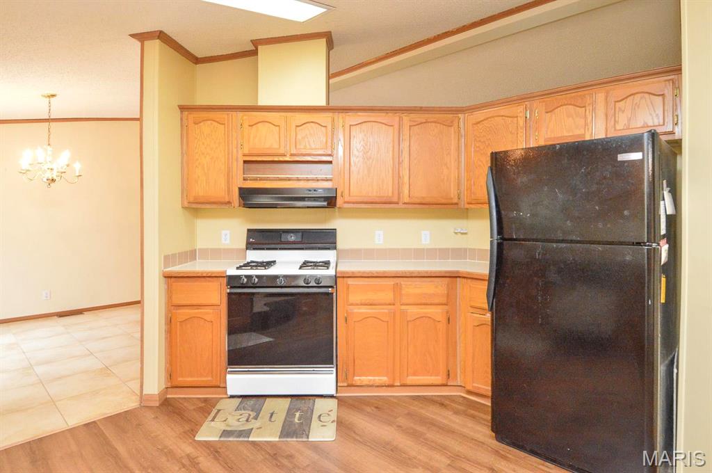 1405 Ida Court
