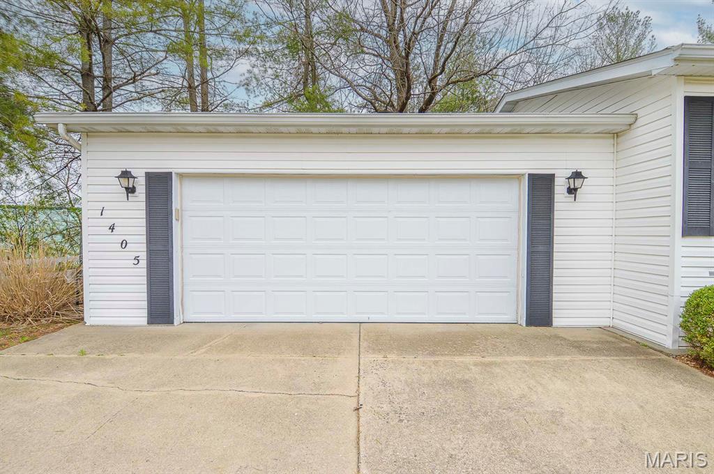 1405 Ida Court