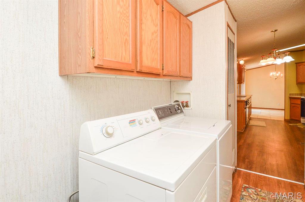 1405 Ida Court