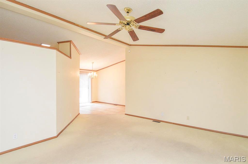 1405 Ida Court
