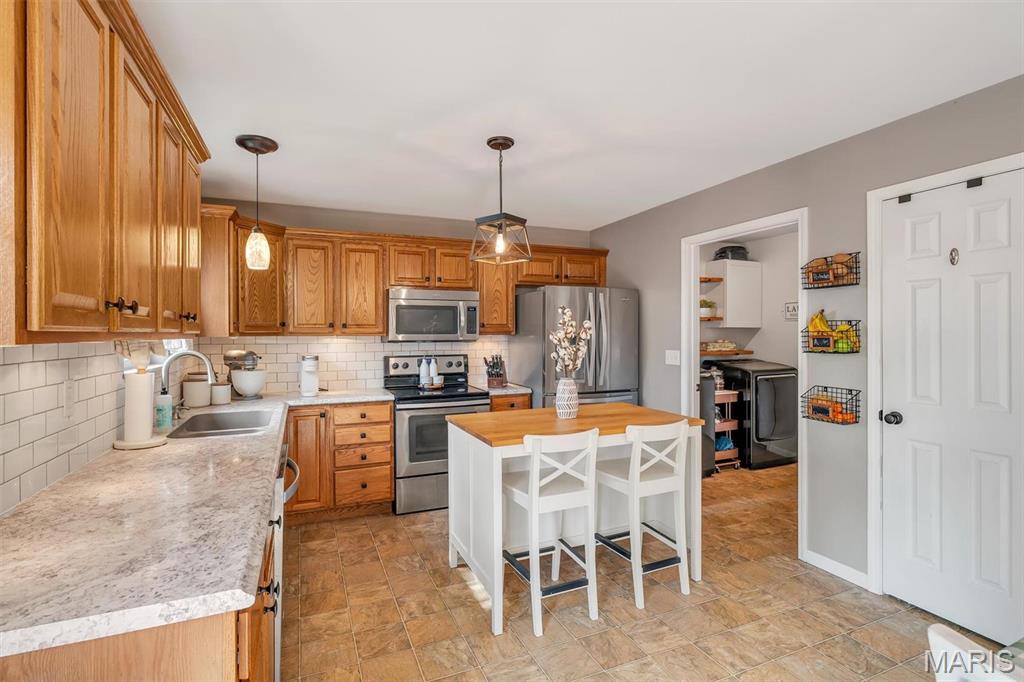 10929 Sylvan Vista Drive