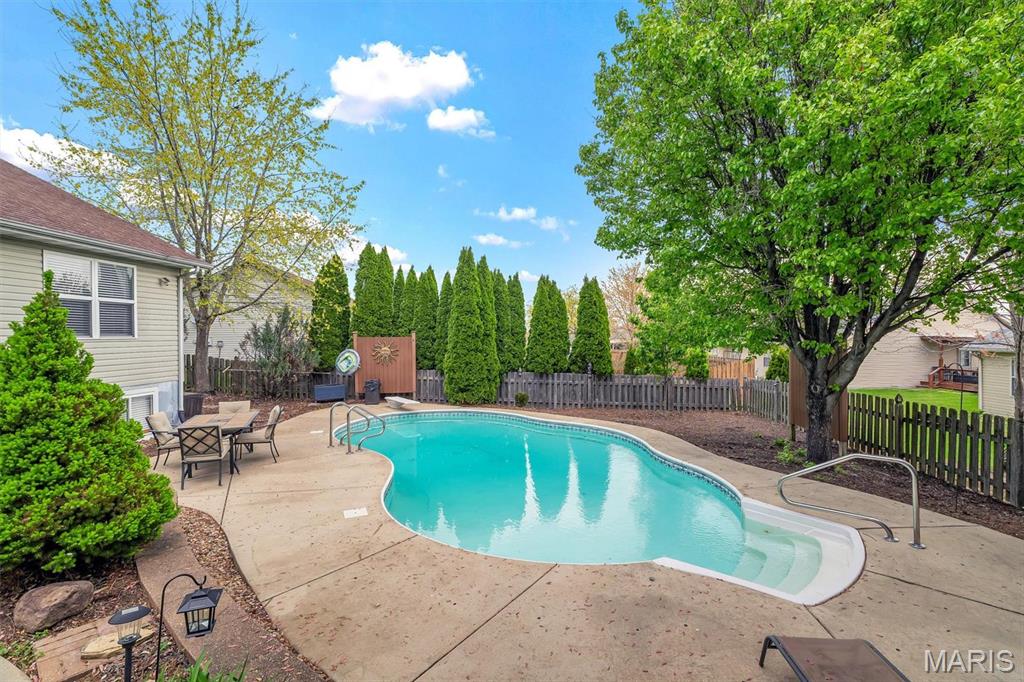 10929 Sylvan Vista Drive