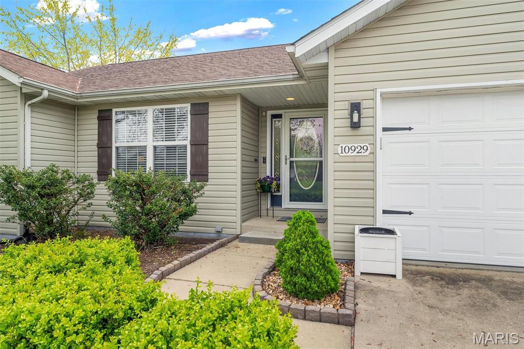 10929 Sylvan Vista Drive