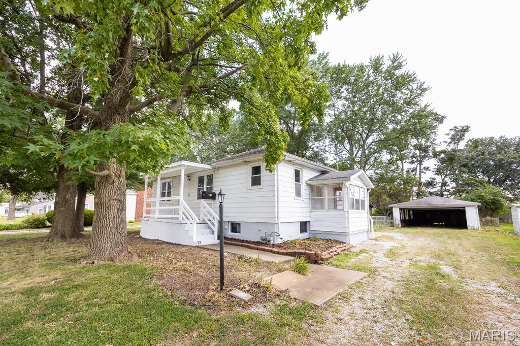 16 Fairway Drive