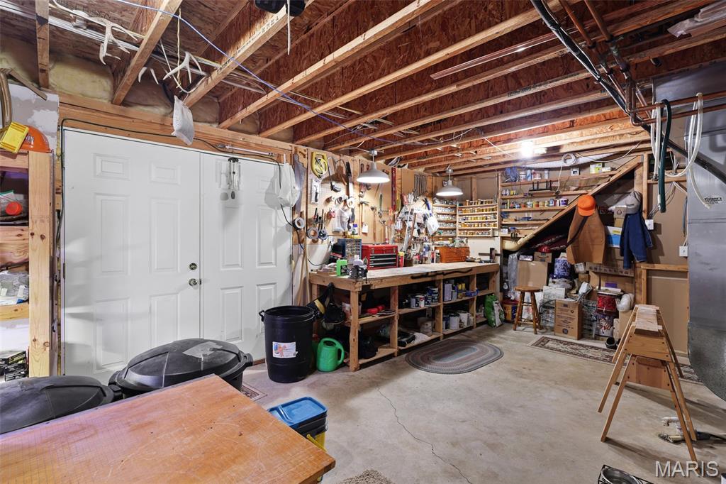 2204 Little Round Top Drive
