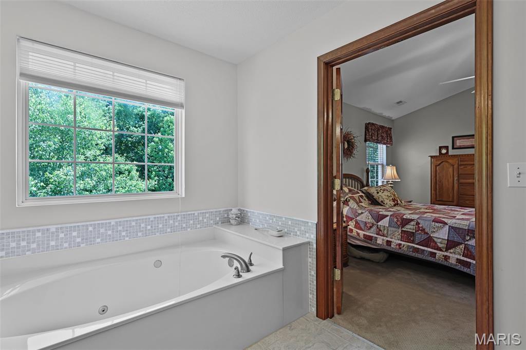 2204 Little Round Top Drive