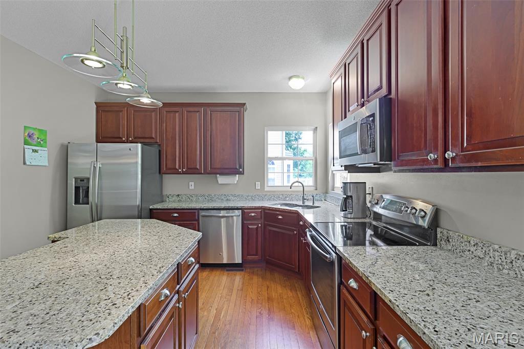 2204 Little Round Top Drive