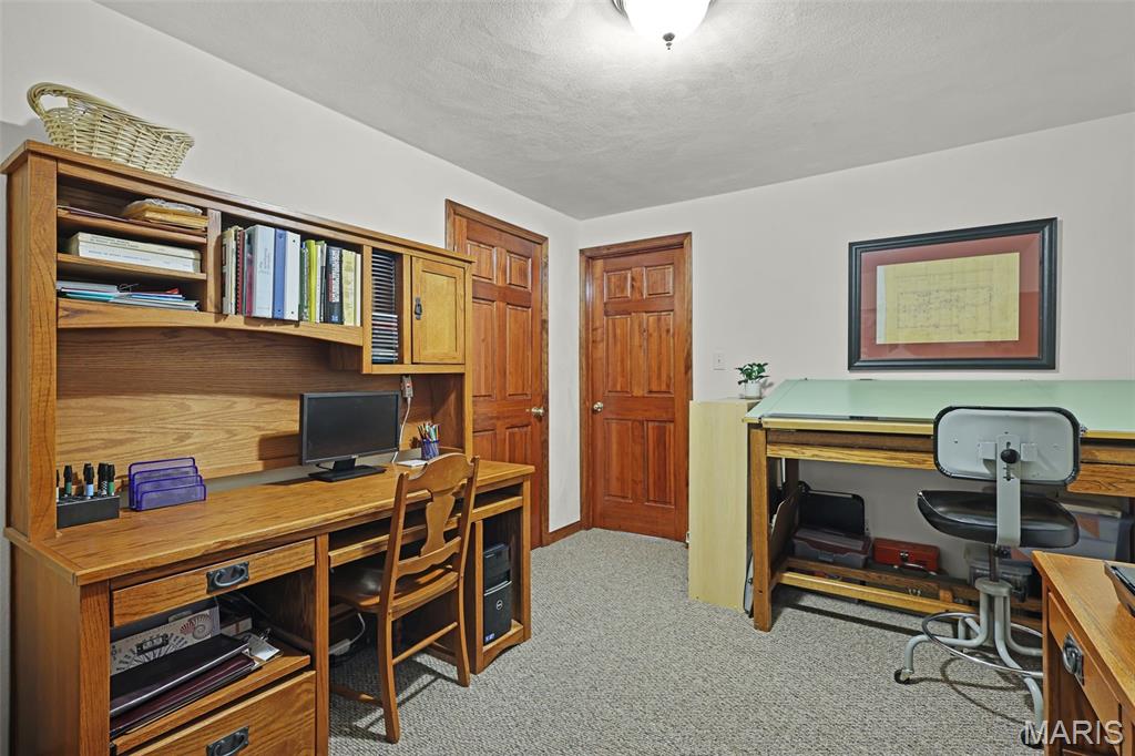 2204 Little Round Top Drive