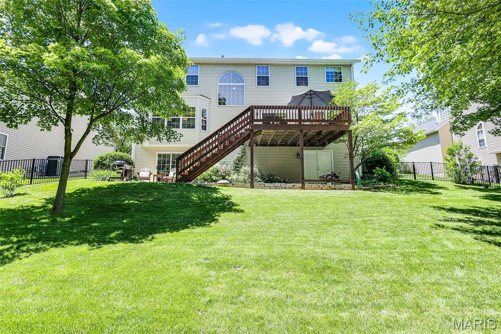 2204 Little Round Top Drive