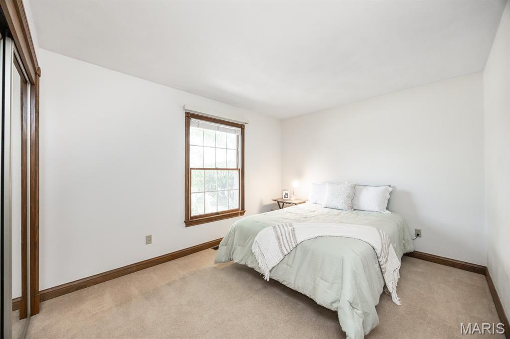 130 Hickory Lake