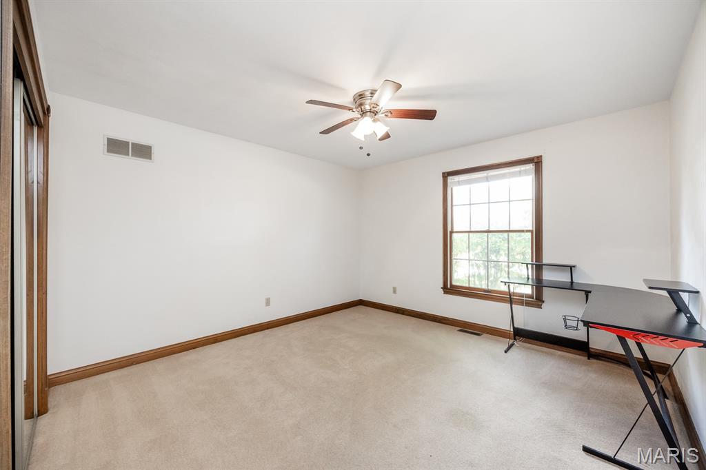 130 Hickory Lake