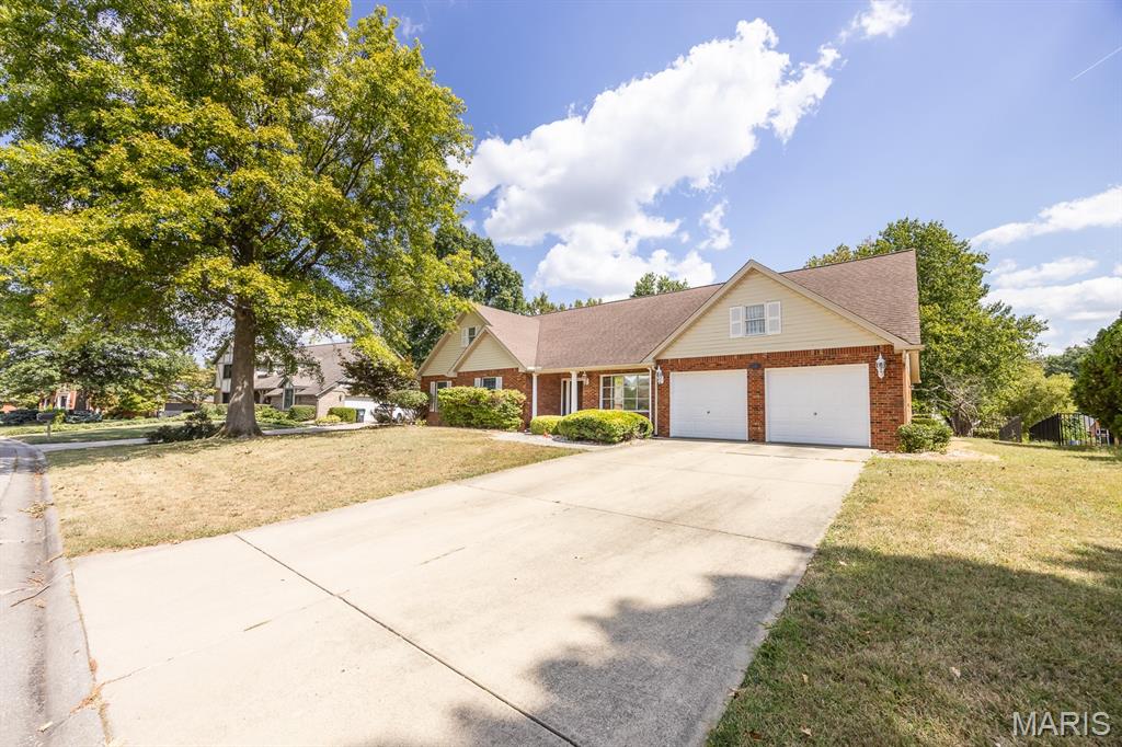 130 Hickory Lake