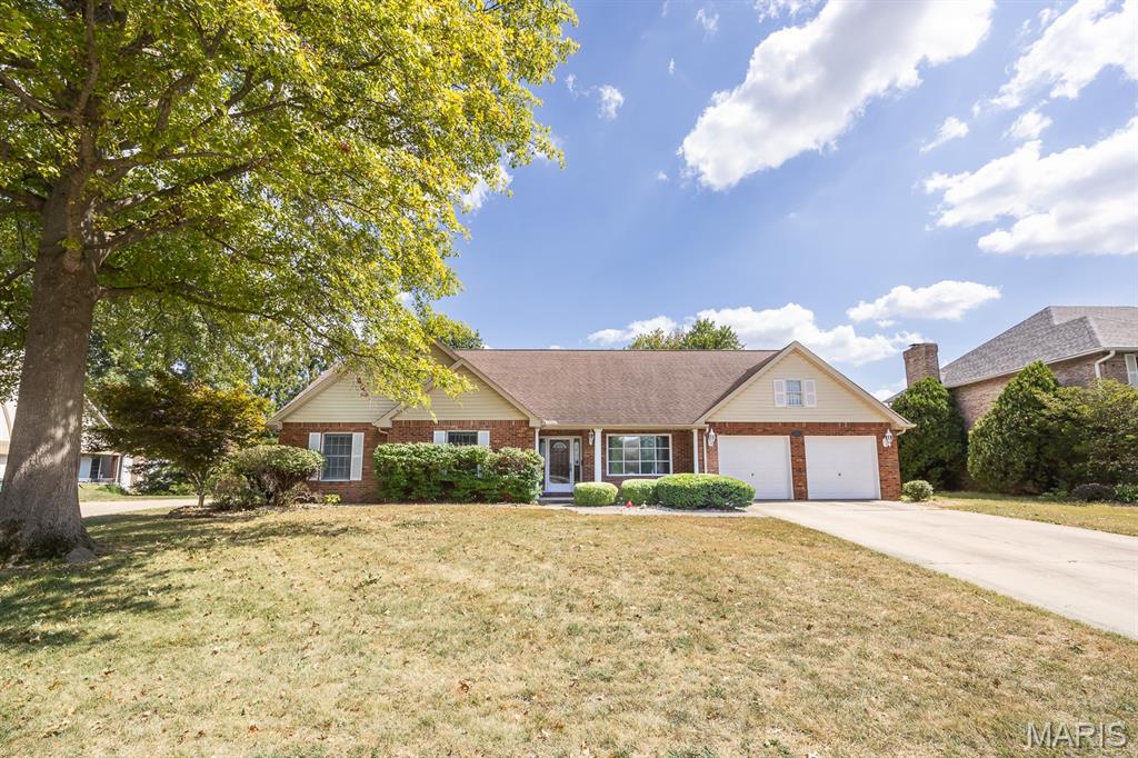 130 Hickory Lake